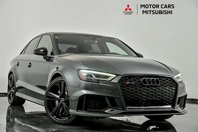 2019 AUDI RS3