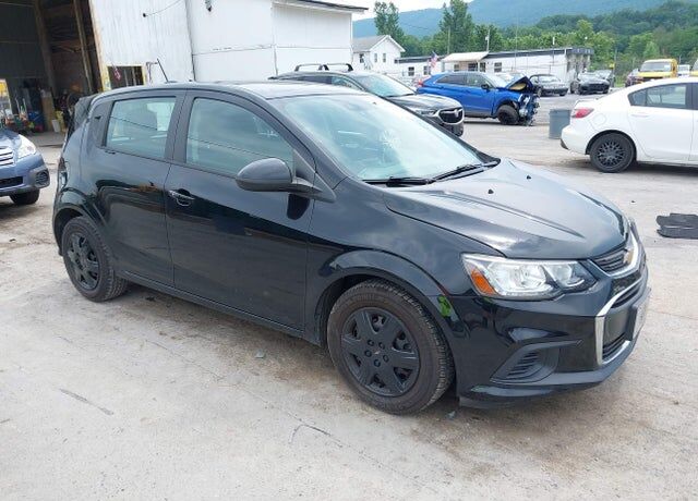 2019 CHEVROLET Sonic