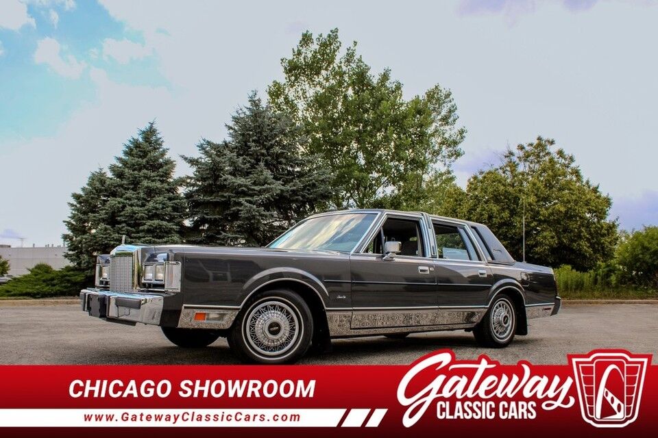 1986 LINCOLN Town Car