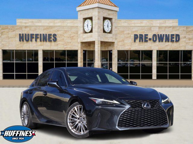2022 LEXUS IS