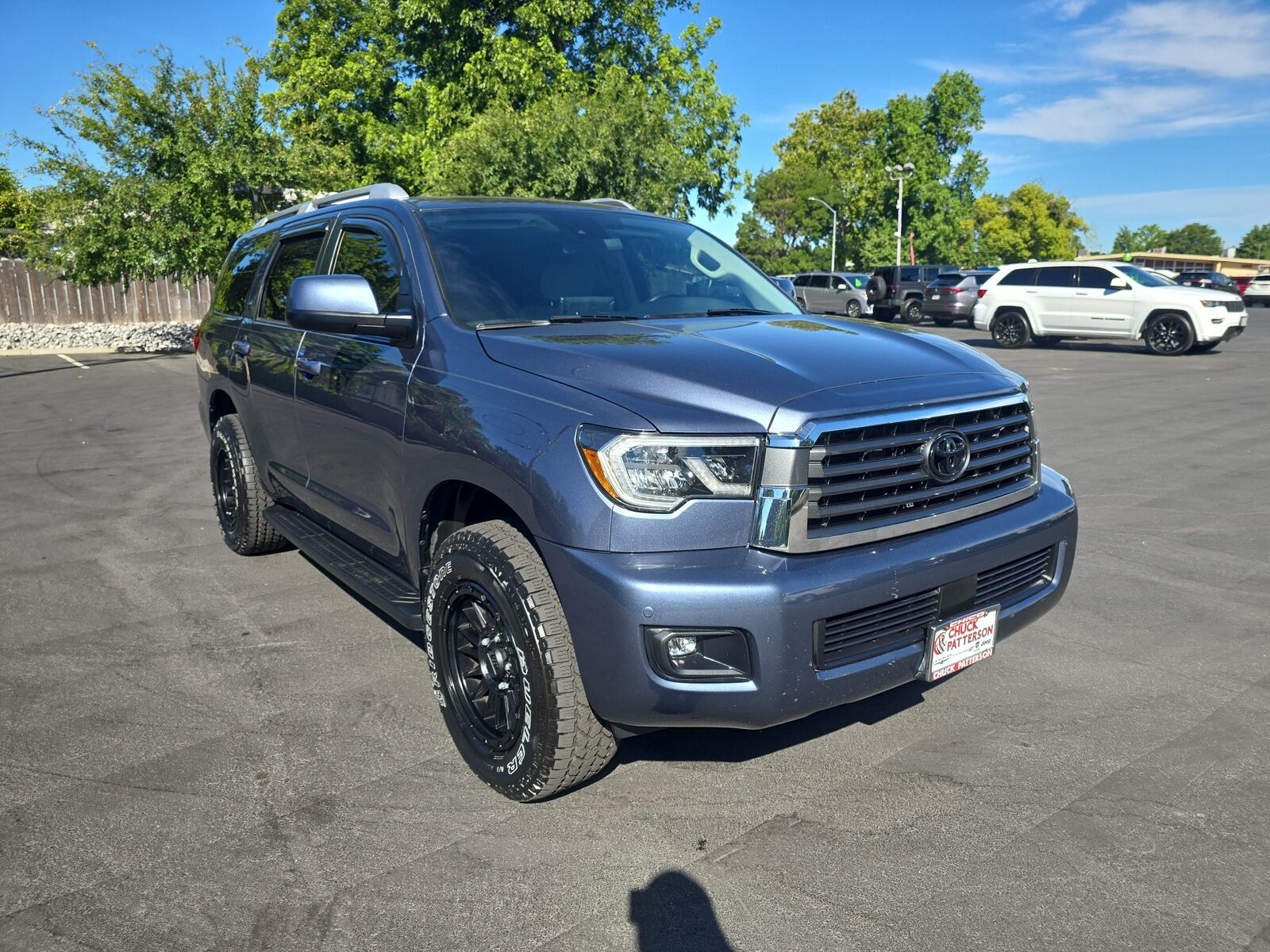 2019 TOYOTA Sequoia