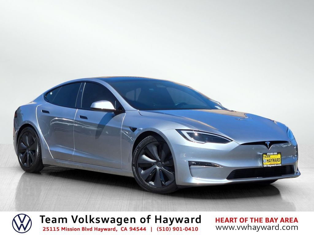 2025 TESLA Model S