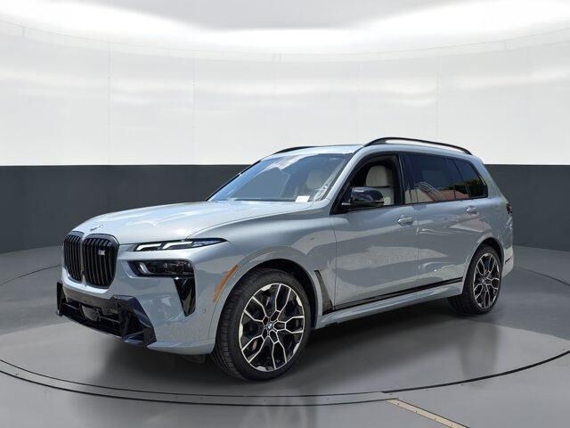 2027 BMW X7