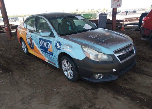 2013 SUBARU Legacy