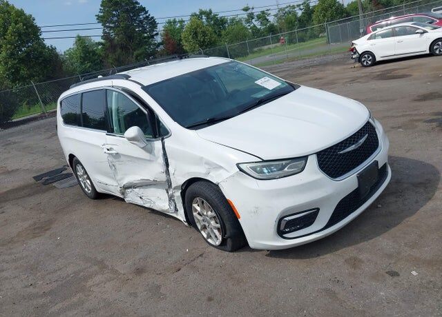 2022 CHRYSLER Pacifica