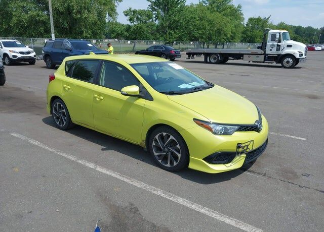 2016 TOYOTA Scion