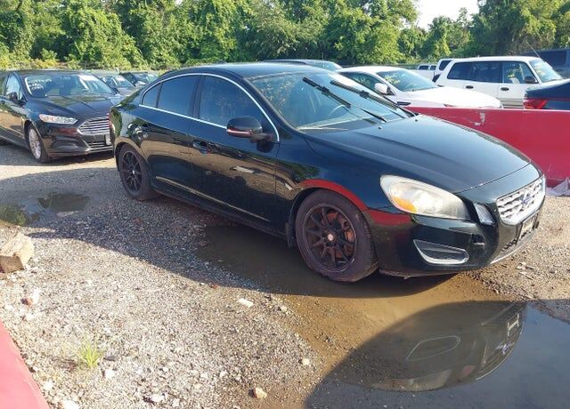 2012 VOLVO S60