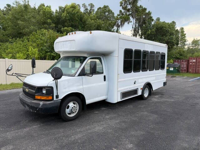 2012 CHEVROLET Express