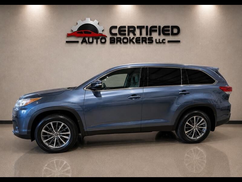 2019 TOYOTA Highlander