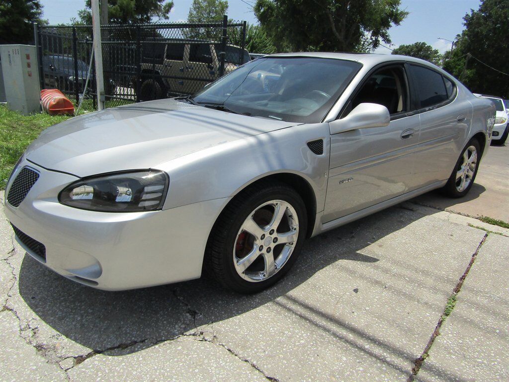 2006 PONTIAC Grand Prix
