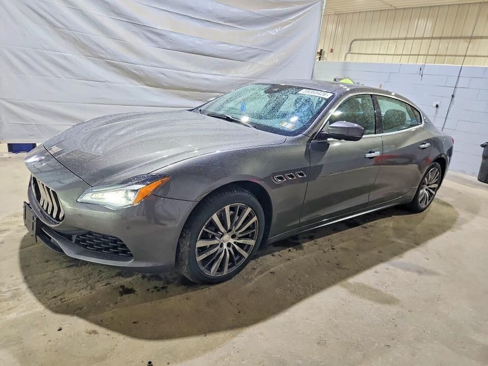 2018 MASERATI Quattroporte