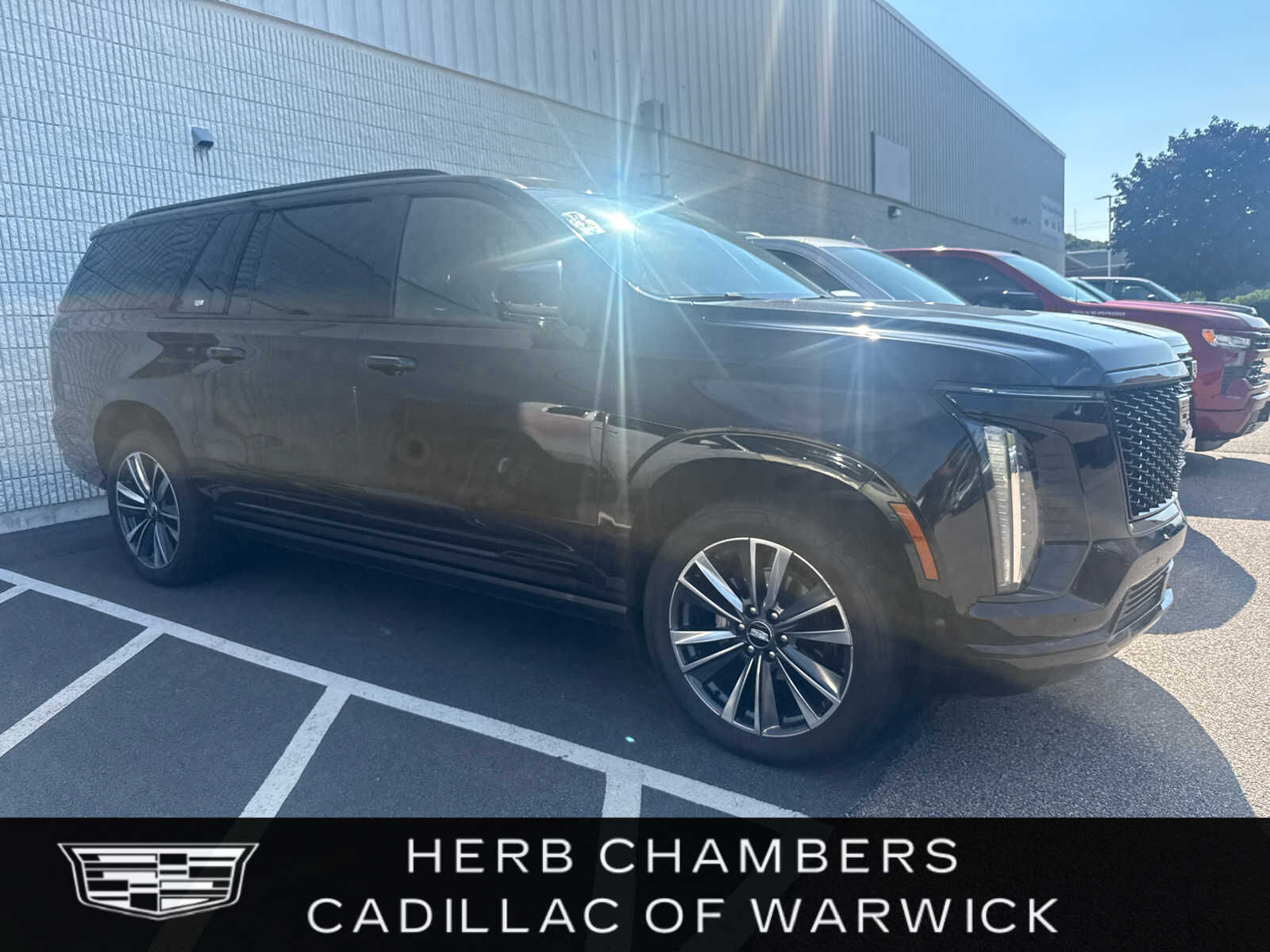 2025 CADILLAC Escalade ESV