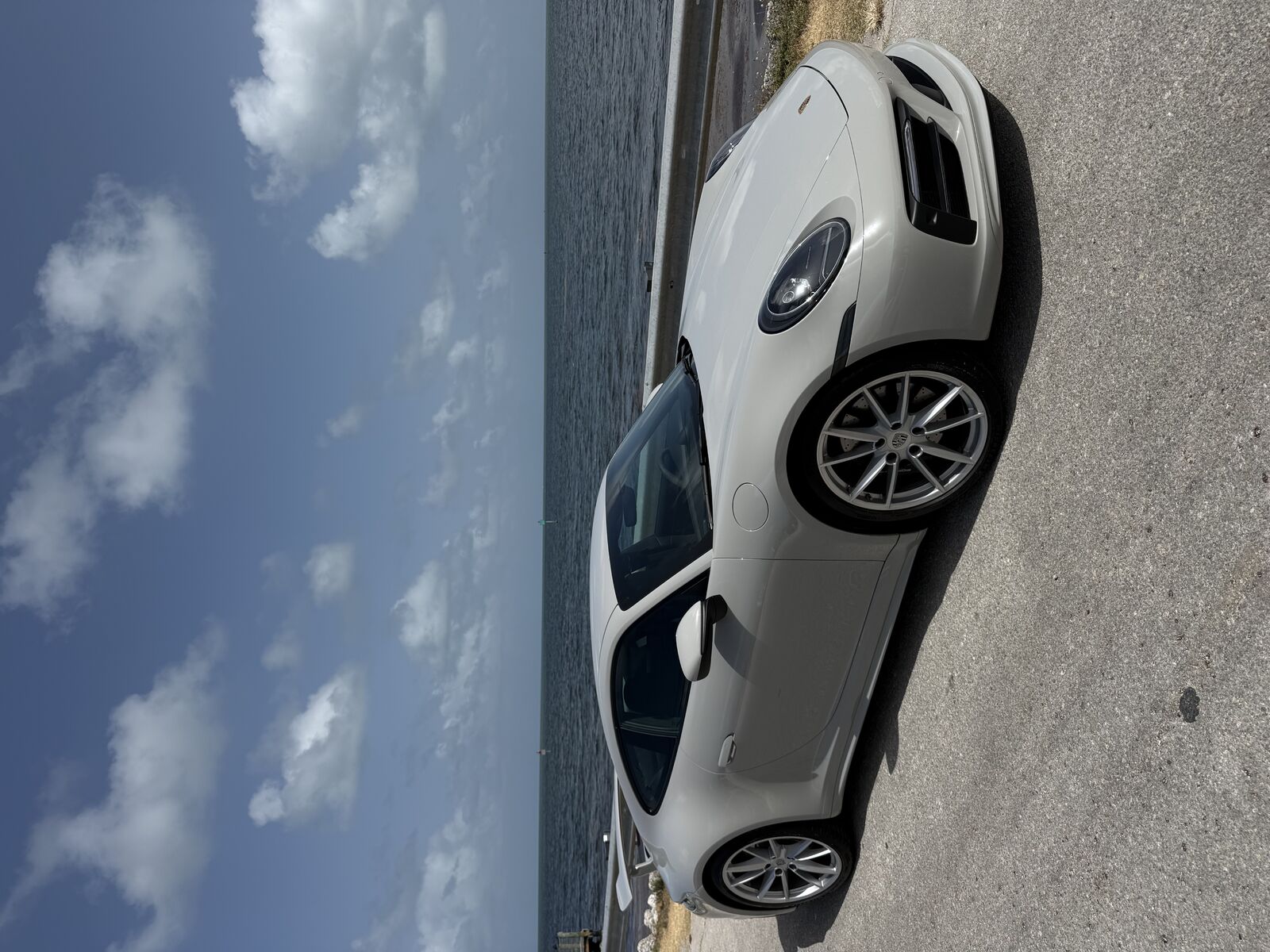 2024 PORSCHE 911