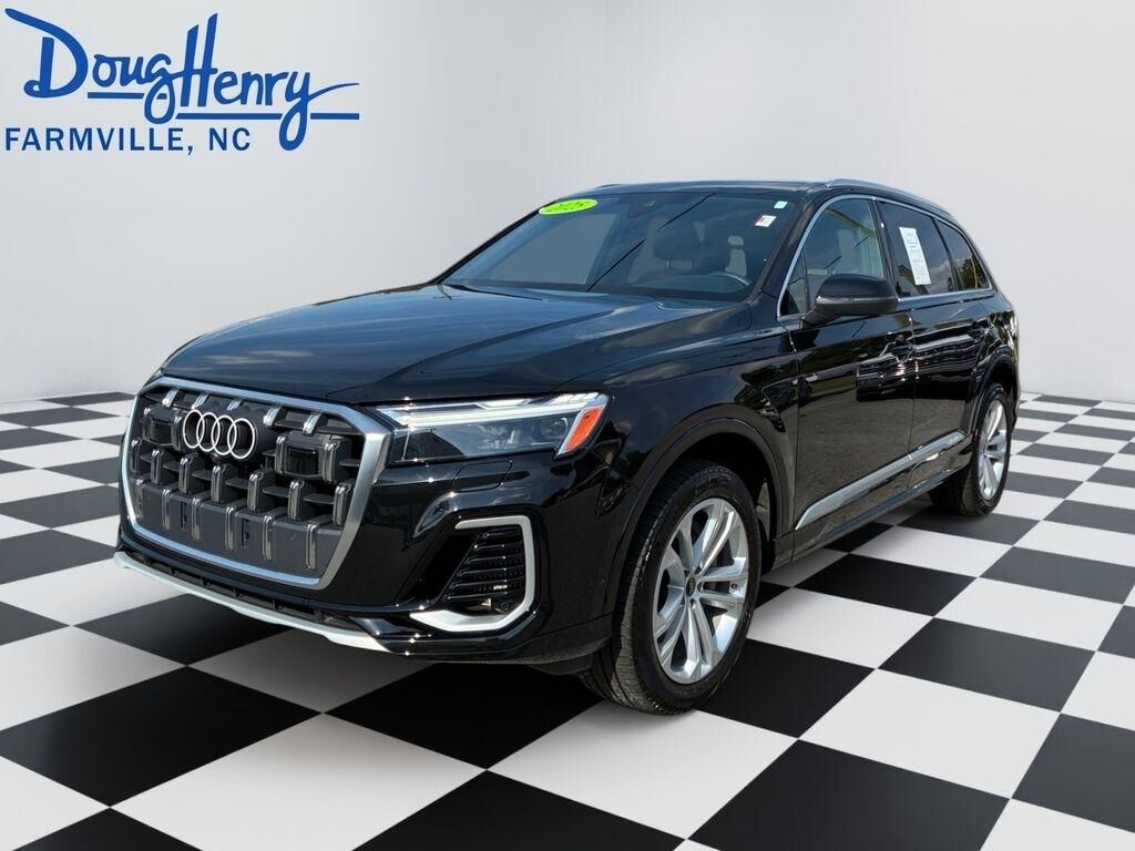 2025 AUDI Q7