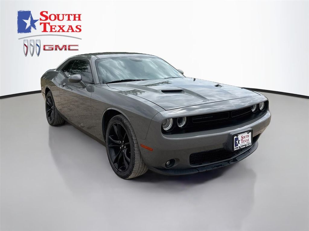 2018 DODGE Challenger