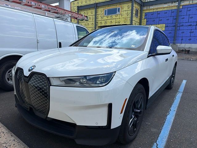 2024 BMW ix