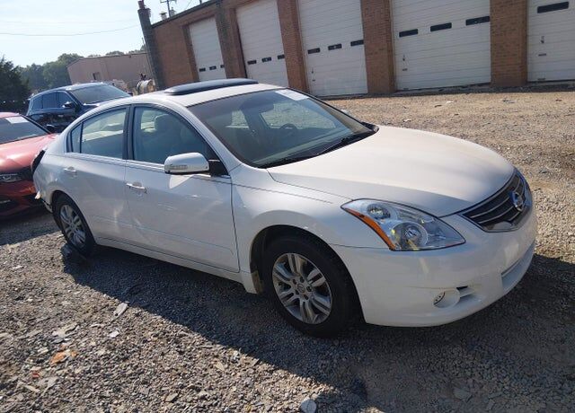 2012 NISSAN Altima