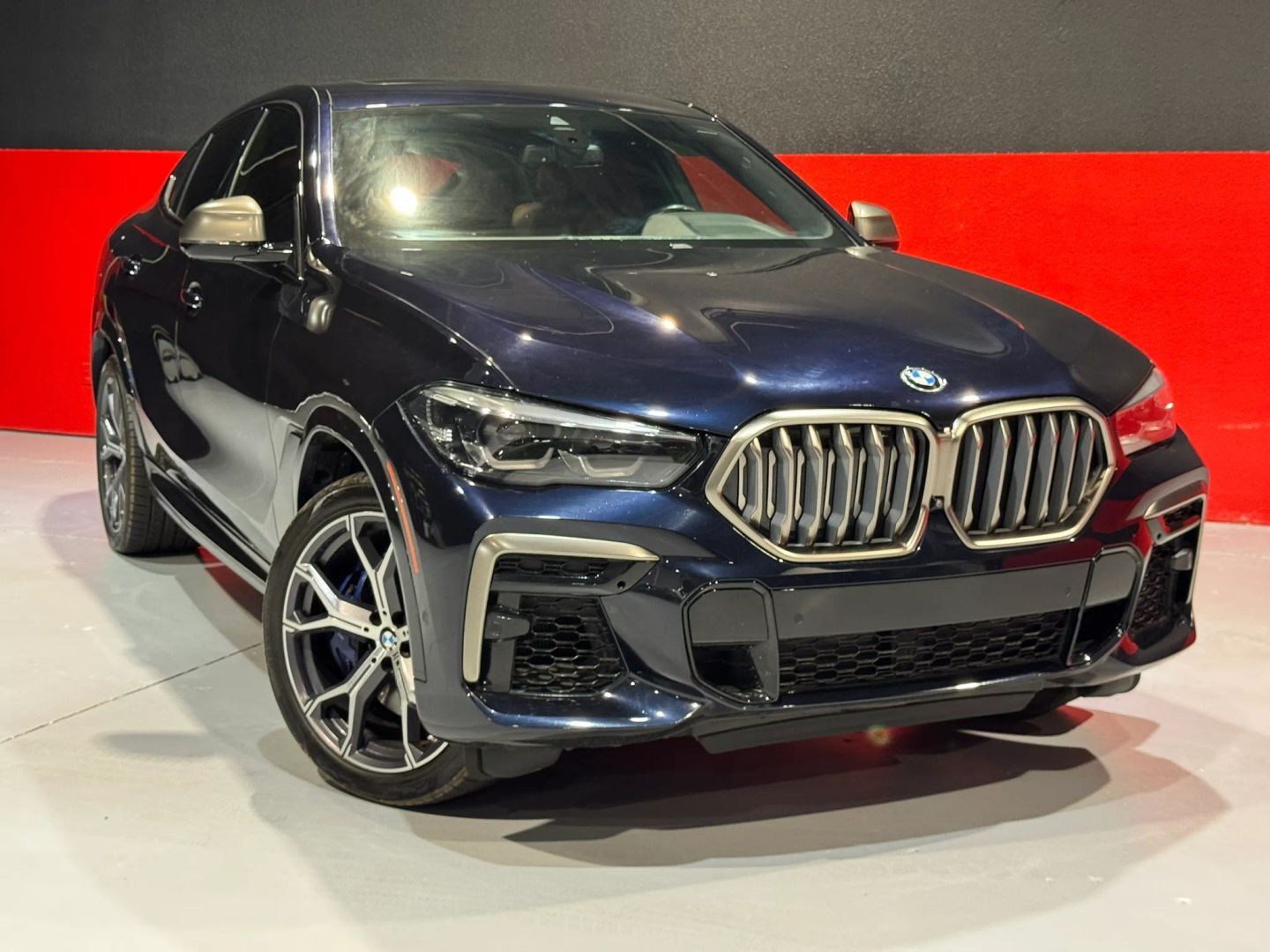 2022 BMW X6