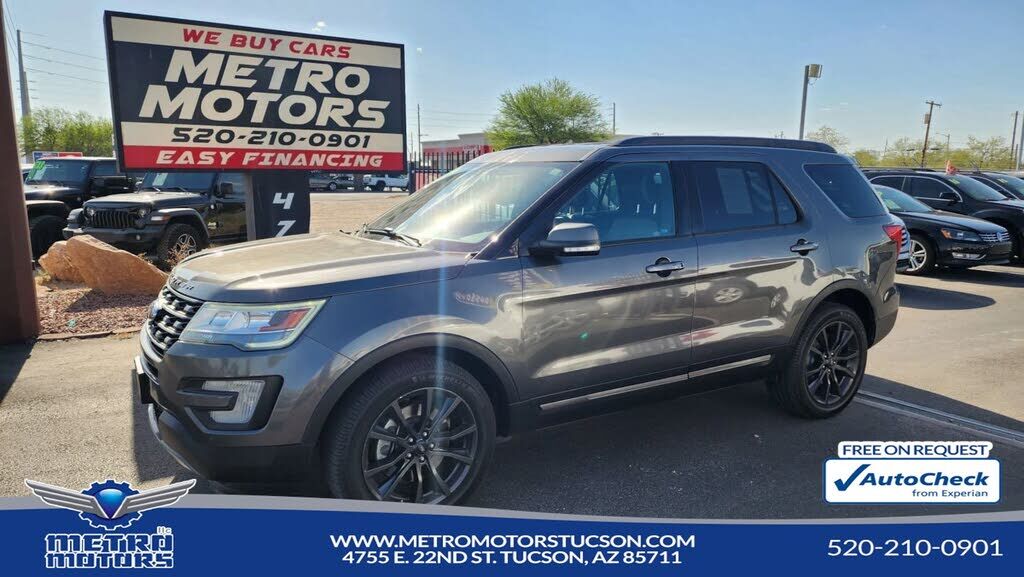 2017 FORD Explorer