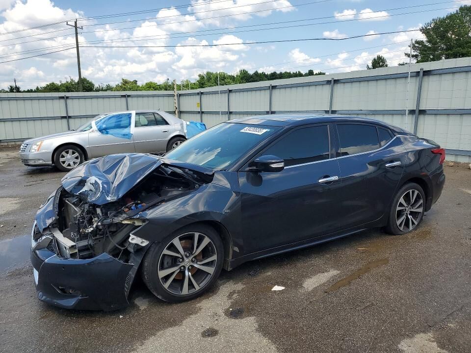 2017 NISSAN Maxima