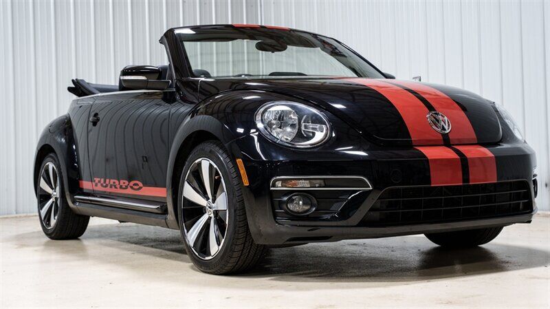 2013 VOLKSWAGEN Beetle