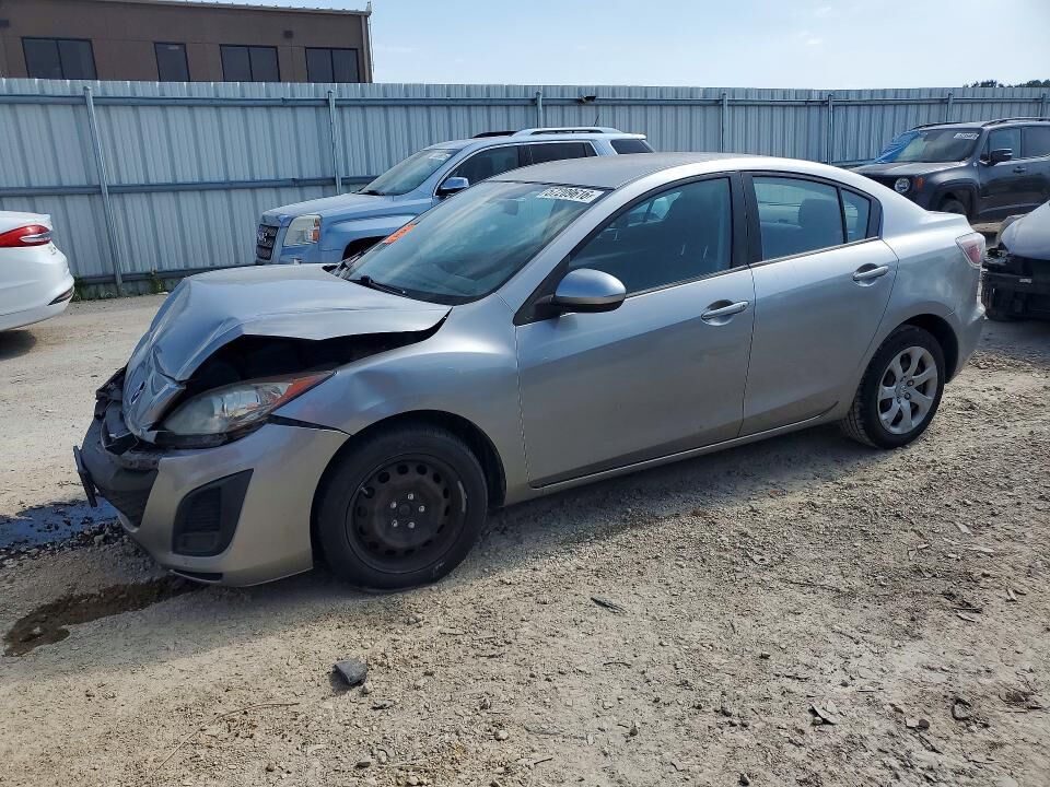 2011 MAZDA Mazda3