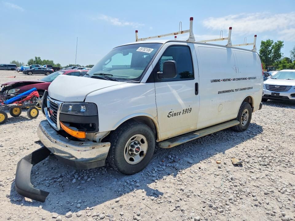 2018 GMC Savana
