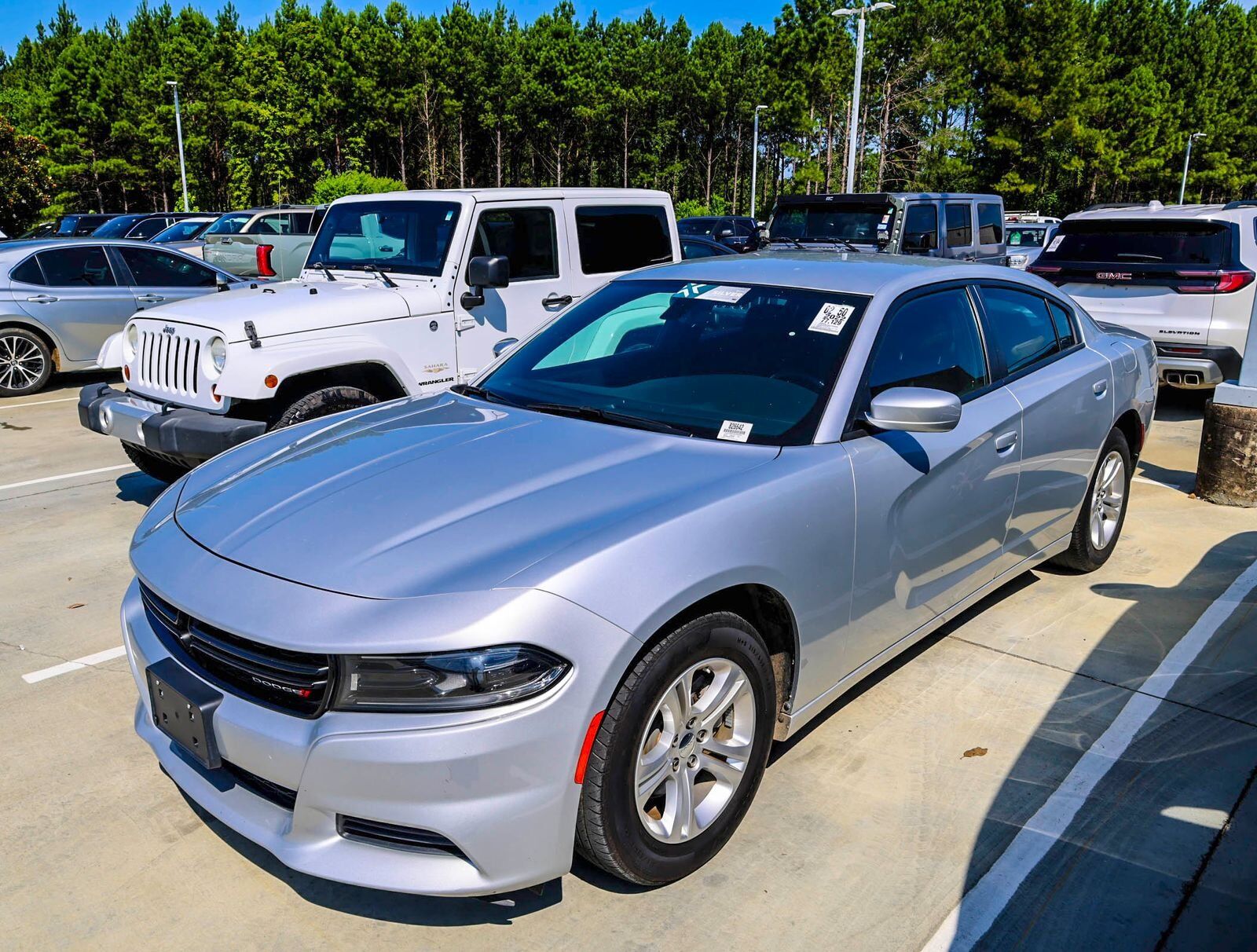 2022 DODGE Charger