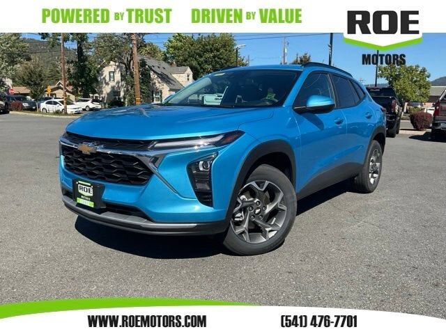 2025 CHEVROLET Trax