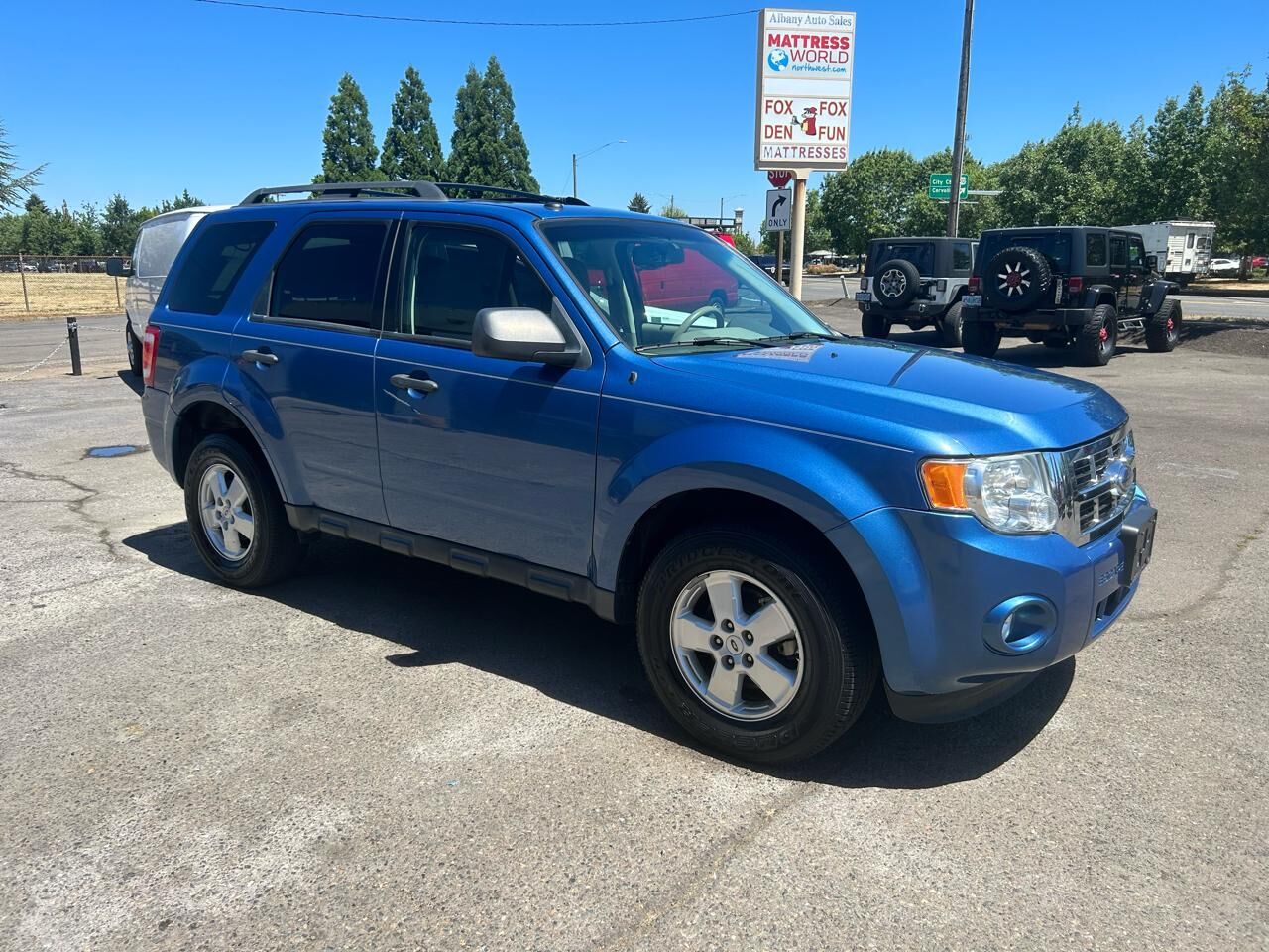 2010 FORD Escape