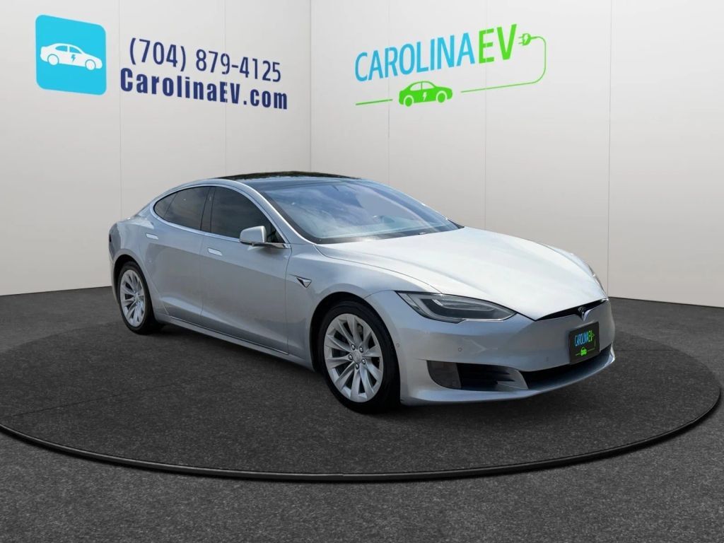 2017 TESLA Model S