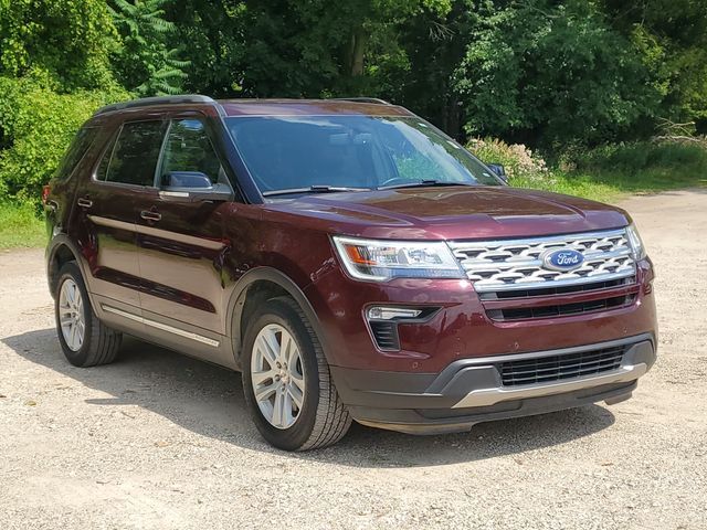 2018 FORD Explorer