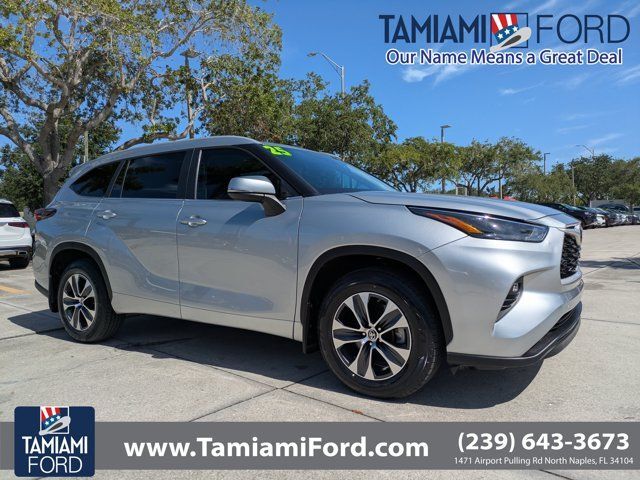 2025 TOYOTA Highlander