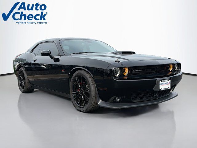 2020 DODGE Challenger
