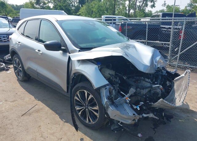 2022 FORD Escape