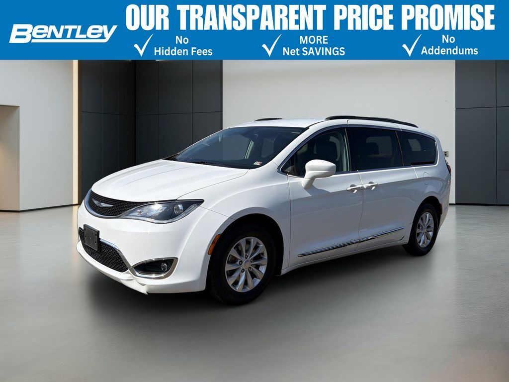 2017 CHRYSLER Pacifica