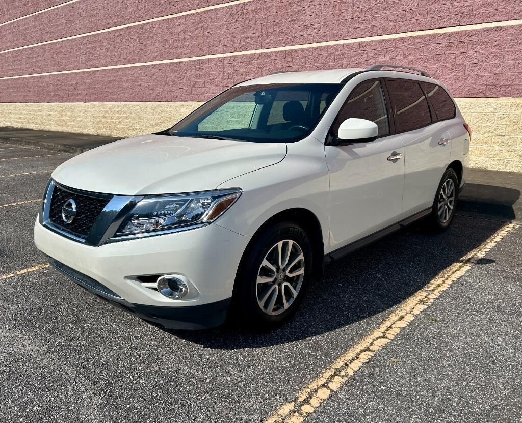 2016 NISSAN Pathfinder