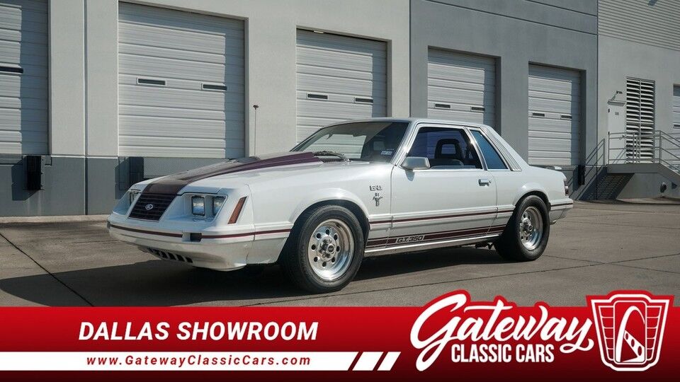 1984 FORD Mustang