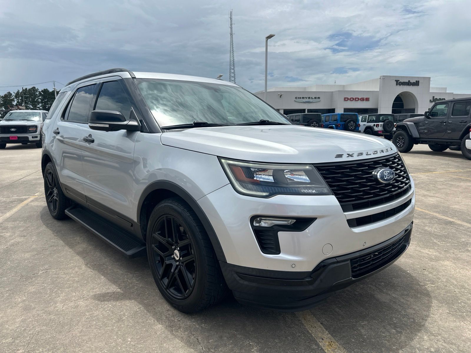 2019 FORD Explorer