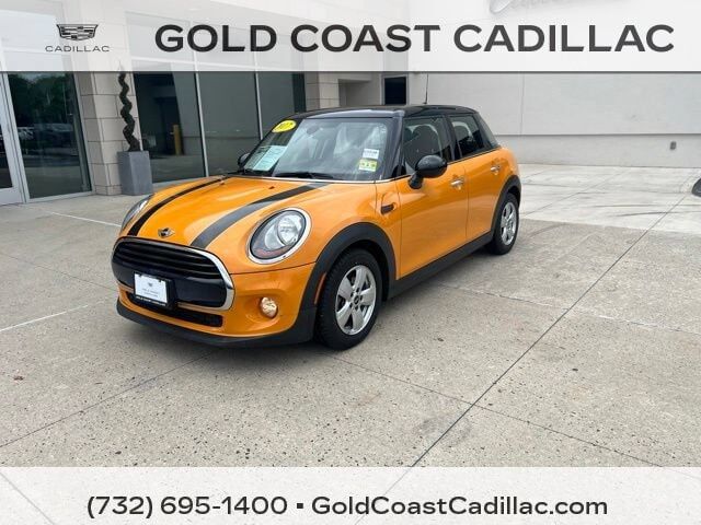 2017 MINI Cooper
