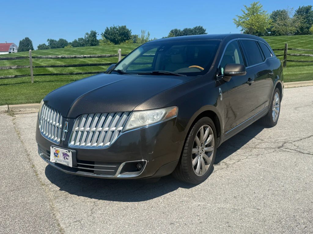 2011 LINCOLN MKT