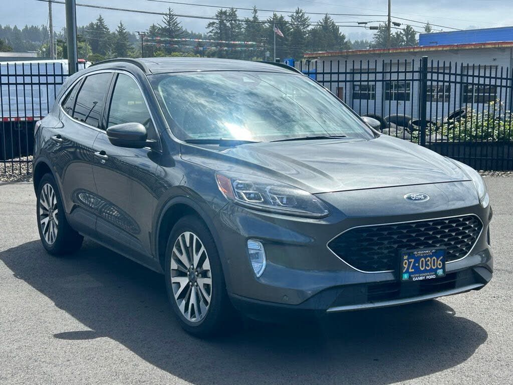 2020 FORD Escape