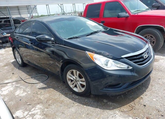 2011 HYUNDAI Sonata