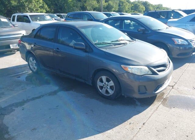 2011 TOYOTA Corolla