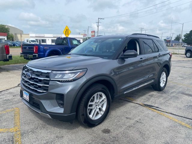 2025 FORD Explorer