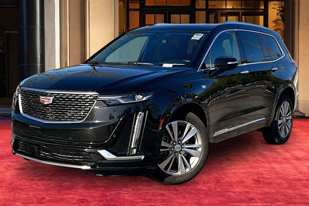 2024 CADILLAC XT6