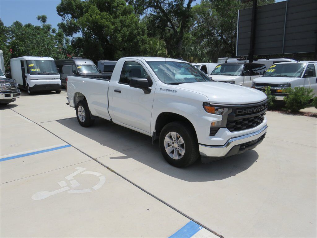 2025 CHEVROLET Silverado