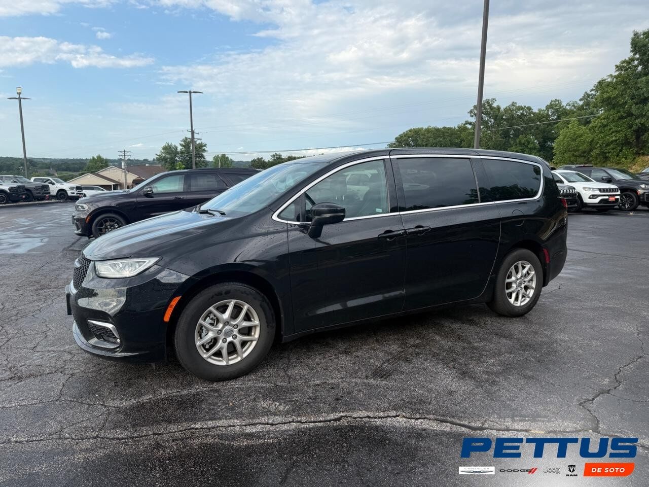 2025 CHRYSLER Pacifica