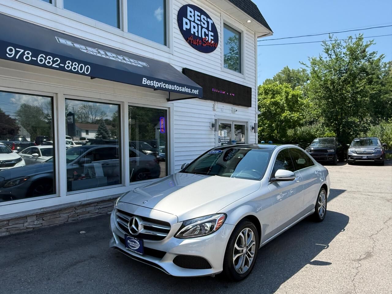 2016 MERCEDES-BENZ C-Class