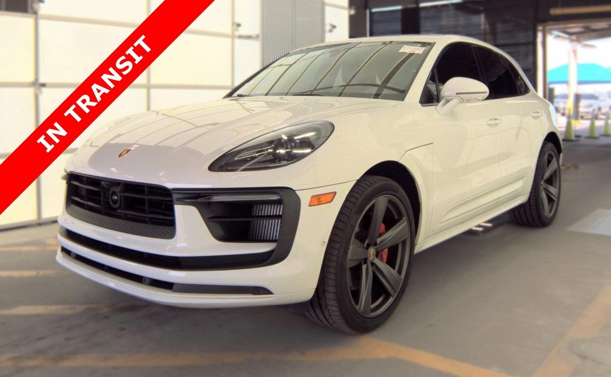 2022 PORSCHE Macan